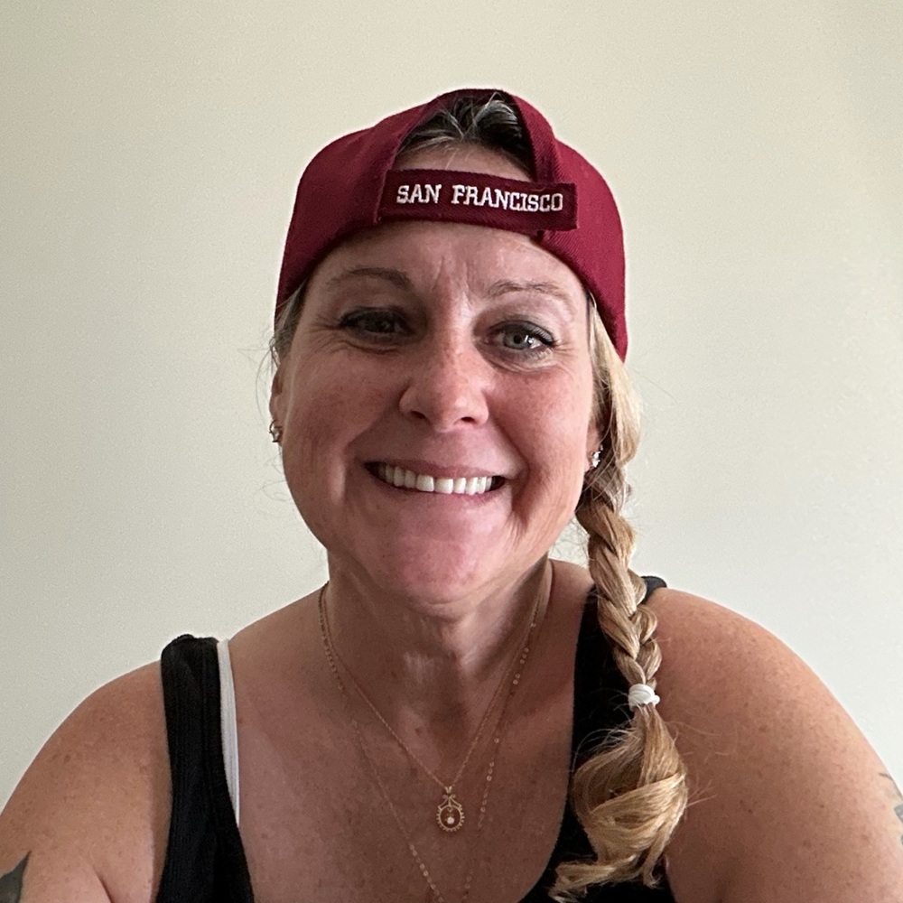 Meet your Posher, Jennifer